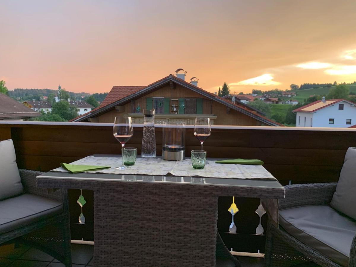 Ferienwohnung in Lechbruck am See im schönen Allgäu, nahe Füssen nur 300 m vom See Exterior foto